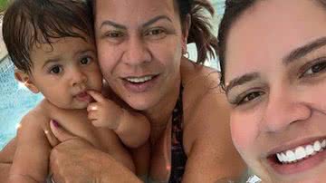 Marília na companhia da mãe, dona Ruth, e do filho, Léo - Instagram/@mariliamendoncacantora