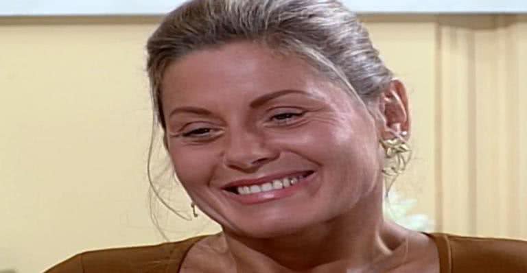 Helena é interpretada por Vera Fischer em 'Laços de Família' - TV Globo
