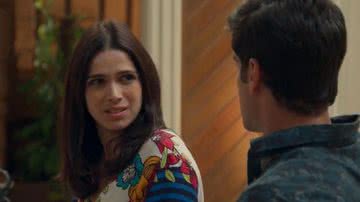 Shirlei descobre farsa de Carmela, sua irmã - TV Globo