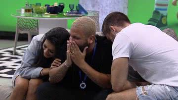 Projota mandou recados à filha e à esposa, Tamy Contro - TV Globo