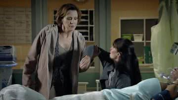 Eva briga com Manuela no leito de Ana em 'A Vida da Gente' - TV Globo