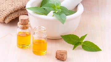 Alguns óleos essenciais ajudam a tranquilizar e estimular o sono: - Pixabay