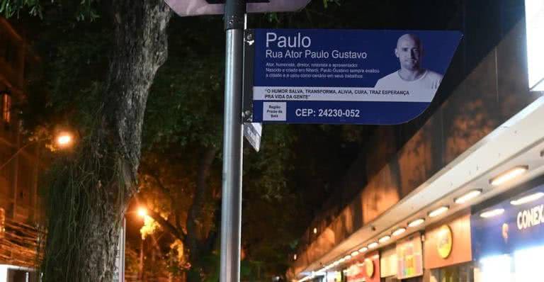 46 placas já foram instaladas na cidade onde o ator nasceu e cresceu - Instagram/@curtoniteroi
