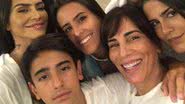 Gloria ao lado dos filhos, Cleo, Bento, Antônia e Ana - Instagram/@gpiresoficial