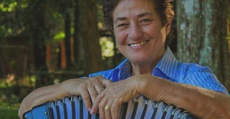 Berenice, de 69 anos, lutava contra o câncer no pâncreas - Instagram/@bereniceazambuja