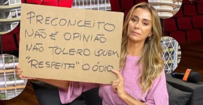 Mônica Martelli protesta contra homofobia - Instagram/@monicamartelli