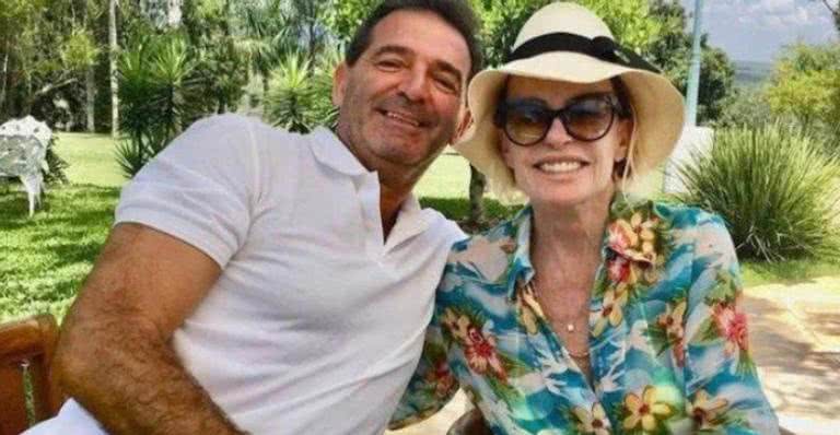 Johnny Lucet e Ana Maria Braga se conheceram em 2019 - Instagram