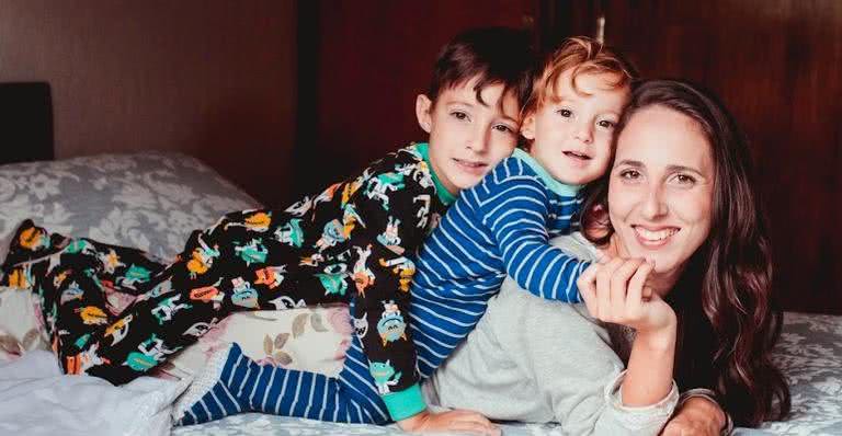 Louise e os filhos de pijama - Arquivo pessoal