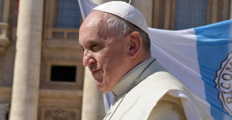 Pontífice foi submetido a uma cirurgia para reparar um estreitamento no cólon do intestino grosso - Pixabay/Annett_Klingner