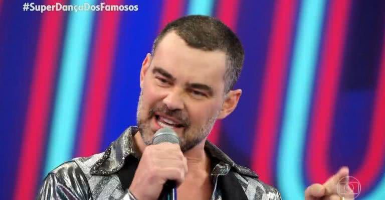 Carmo Dalla Vecchia na repescagem da 'Super Dança dos Famosos' - TV Globo