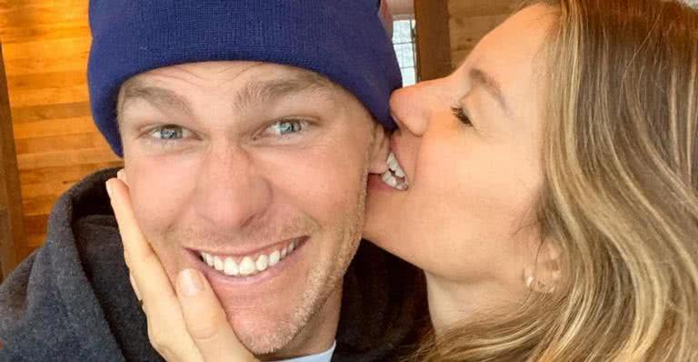 Jogador de futebol americano se derreteu pela esposa, que está completando 41 anos - Instagram/@tombrady