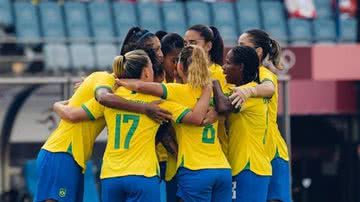 Famosos celebram a vitória da Seleção Feminina de Futebol - Instagram/@loracarola