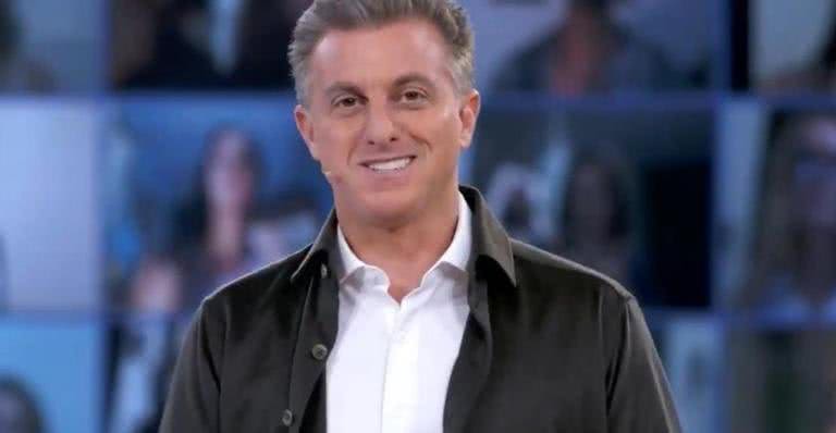 Apresentador substituirá Fausto Silva, que comandou a atração por mais de 30 anos - TV Globo