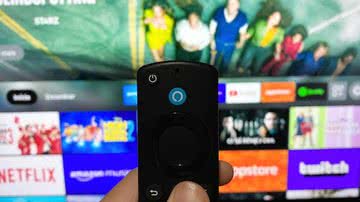 Com Alexa embutida, Fire TV Stick permite colocar filmes e séries com comando de voz - Arquivo Pessoal/ Ives Ferro