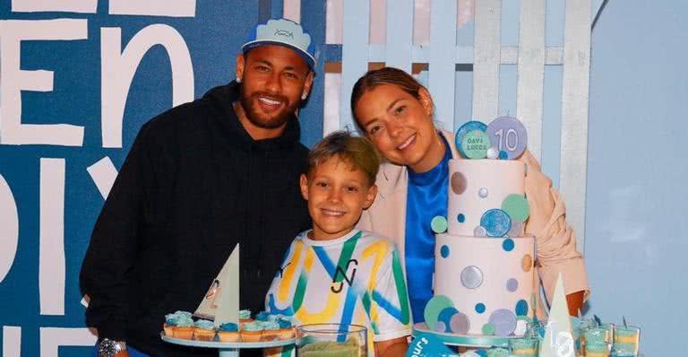 Davi Lucca ao lado do pais, Neymar Jr. e Carol Dantas - Instagram/@candantas