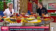 Leifert e Ana Maria Braga se emocionaram em diversos momentos do bate-papo - TV Globo