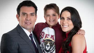 Ernesto, Helena e Nicolás em 'Te Dou a Vida', parte das novelas da tarde do SBT - Divulgação Televisa/SBT