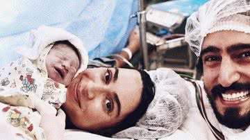 Thaila Ayala e Renato Góes deixam maternidade com primeiro filho - Instagram / @thailaayala