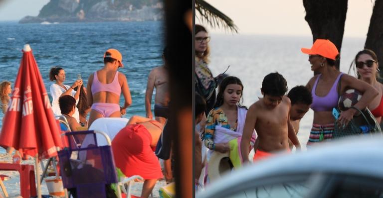Juliana Paes curte dia de sol, na praia da Barra da Tijuca (RJ), com a família